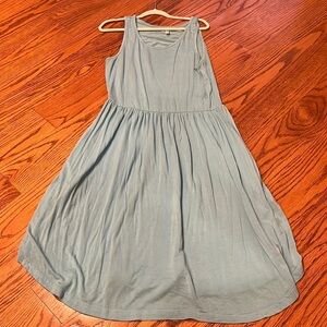 Longyuan Woman’s Light Blue Flowy Dress Size S